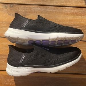 Skechers - Slip In Shoes - Size 8